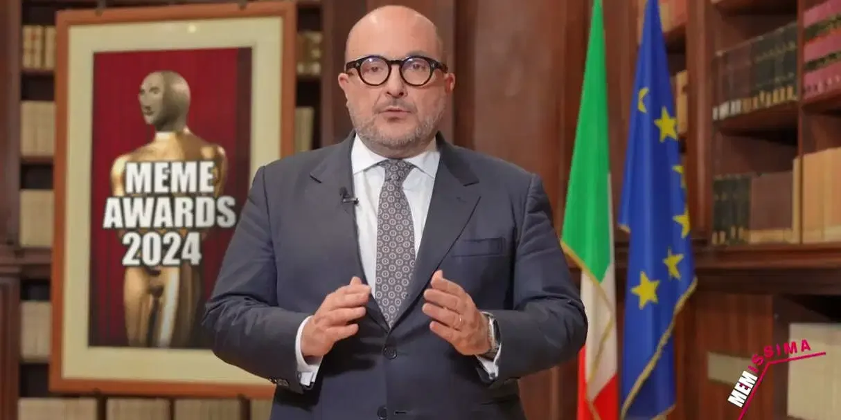 Gennaro Sangiuliano in un frammento del video realizzato con AI