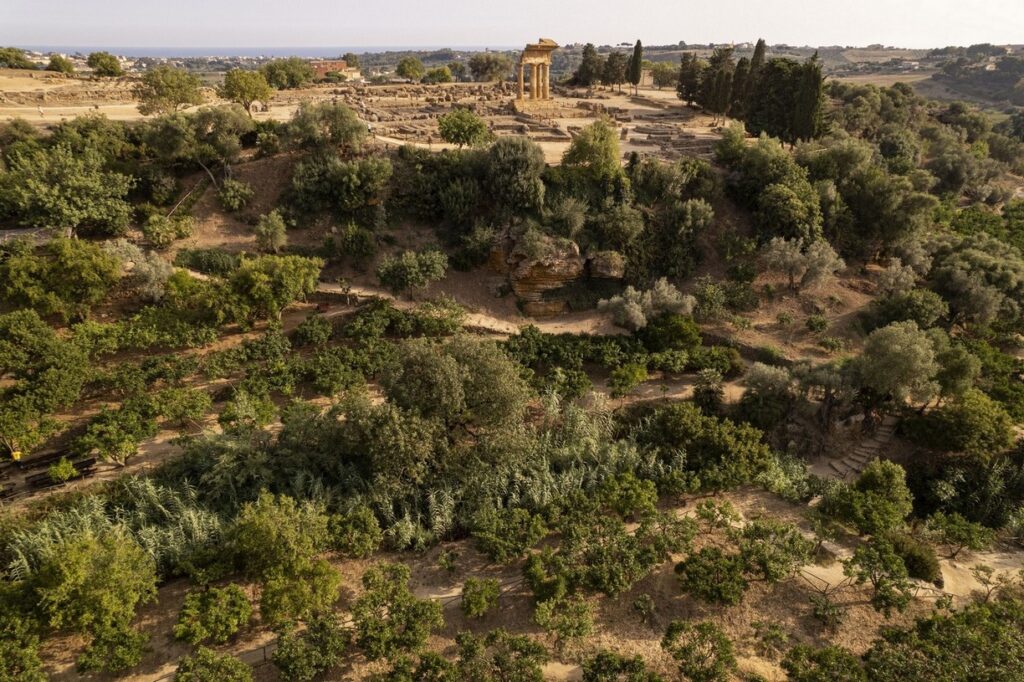 Giardino della Kolymbethra nella Valle dei Templi: il FAI rinnova l’impegno per la tutela e la valorizzazione