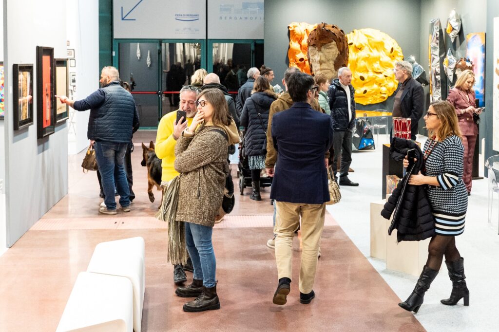 Bergamo: le fiere d’arte BAF e IFA 2025 conquistano pubblico e collezionisti
