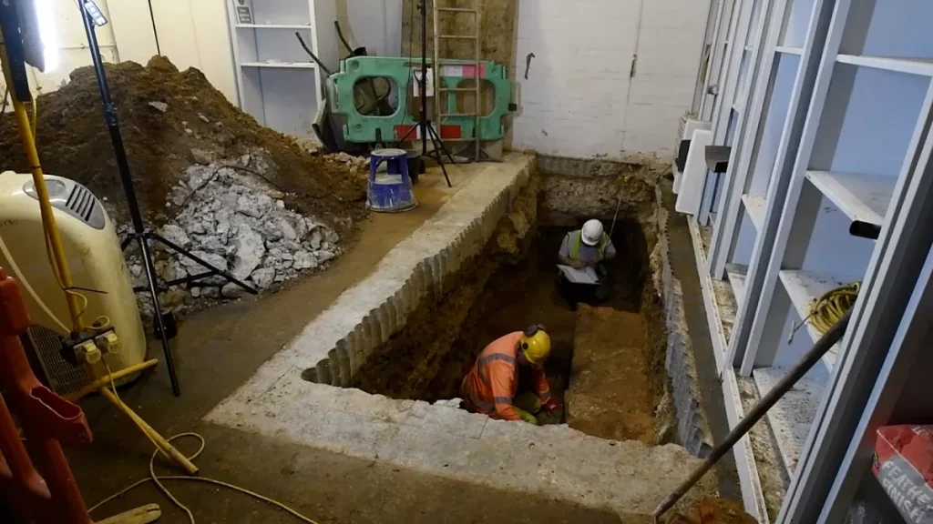 Londra: scoperta un’antica basilica romana sotto un edificio della City