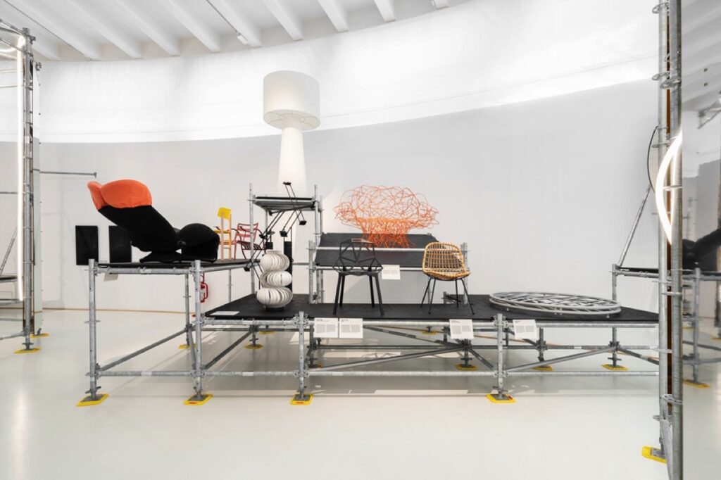 Triennale Milano alla Milano Design Week 2025: un atlante di forme, visioni e materiali