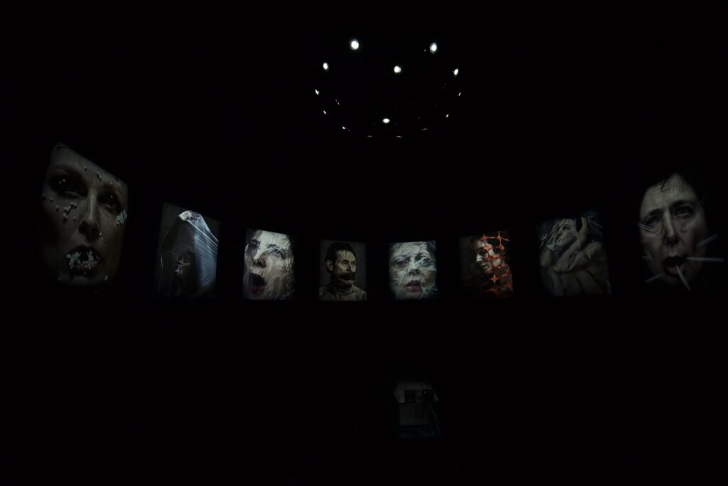 BREATHTAKING di Fabrizio Ferri: quando l’arte toglie il respiro, come la plastica nei mari