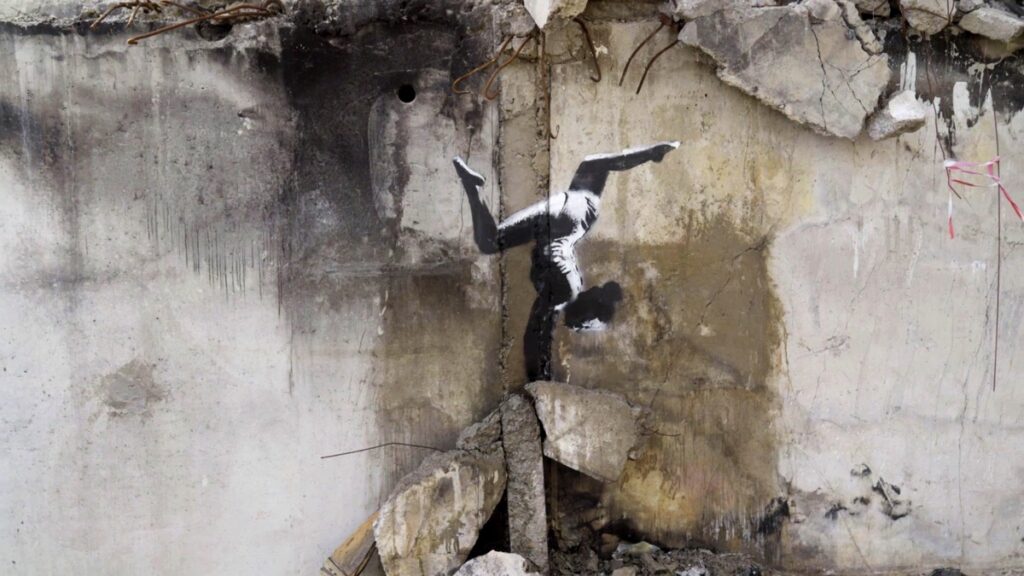 Arte vs Guerra. Banksy e C215 a Borodyanka: i restauratori italiani raccontano il salvataggio dei murales