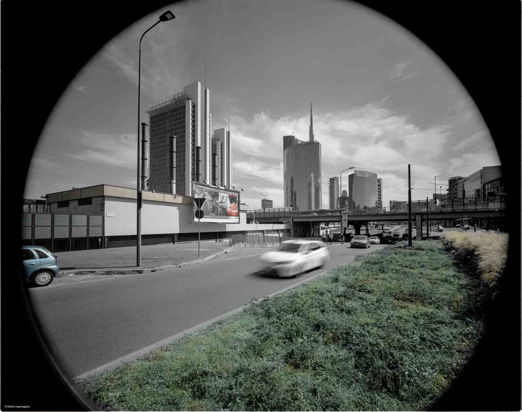 Architetture e visioni: trent’anni di fotografia di Alberto Lagomaggiore in mostra a Villa Ghirlanda
