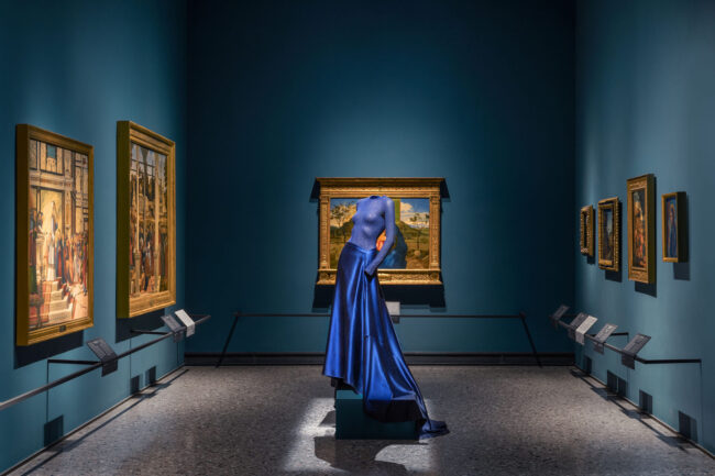 Giorgio-Armani_Milano-Per-Amore_Pinacoteca-di-Brera_photo-credit-@agnese_bedini-@melaniadallegrave-@dsl__studio_3-1920×1280