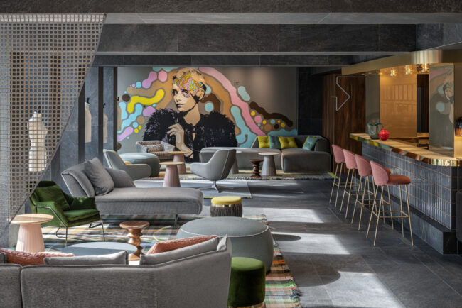 Hyatt Centric_ lobby_02