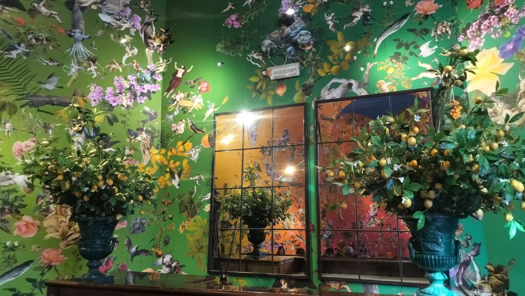 Flowers: al Chiostro del Bramante tutti i fiori dell’arte