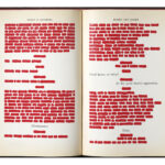 Rosso Shakespeare: la parola cancellata e rinata di Emilio Isgrò alla Tornabuoni Arte di Roma