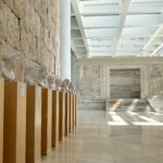 Al Museo dell’Ara Pacis la storia si ascolta: i nuovi podcast fanno rivivere la dinastia di Augusto